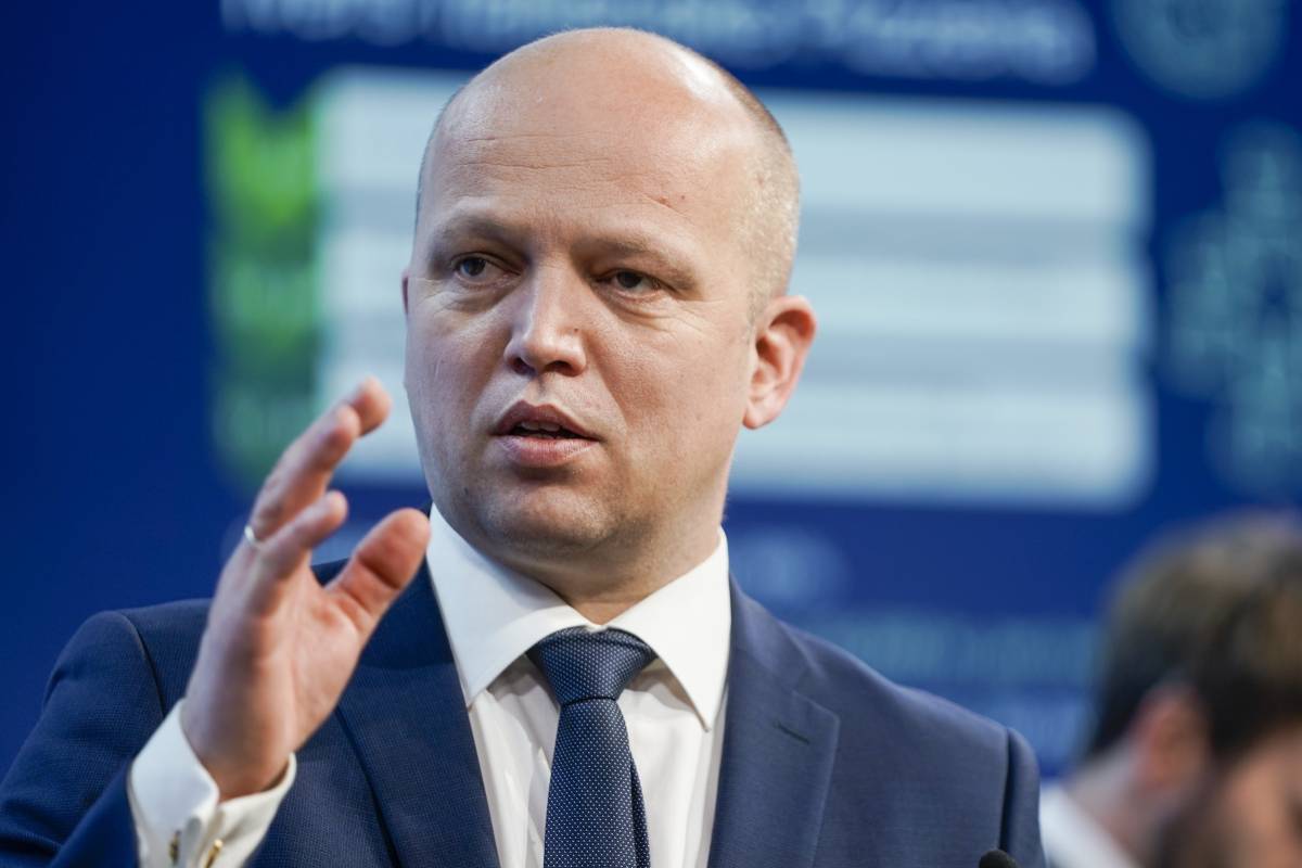 Le ministre des Finances Vedum: la Norvège doit utiliser moins d'argent du pétrole l'année prochaine 4 Le ministre des Finances Vedum: la Norvège doit utiliser moins d'argent du pétrole l'année prochaine - 3