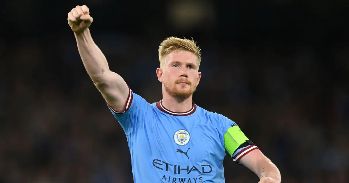 Kevin De Bruyne fait son entrée à Man City après la victoire du Borussia Dortmund 4 Kevin De Bruyne fait son entrée à Man City après la victoire du Borussia Dortmund - 3