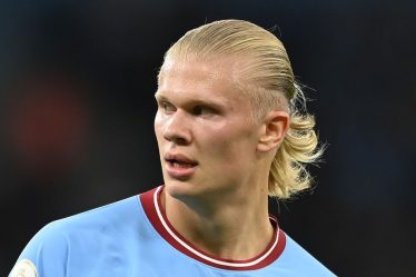 Le chef du Bayern Munich fait une admission de transfert à propos de l'attaquant de Man City Erling Haaland - 18