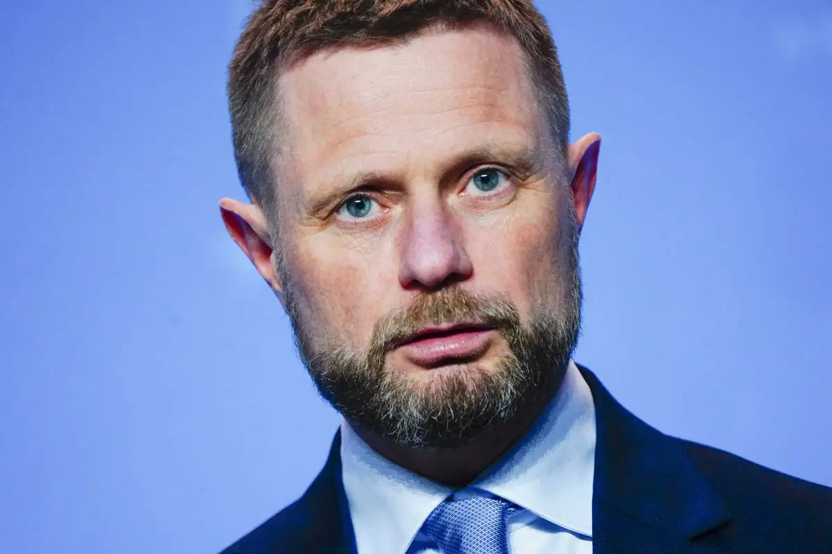 L'ancien ministre de la Santé Høie craignait de s'effondrer pendant la pandémie - 3