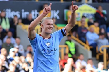 L'as de Man City, Erling Haaland, a battu le record de 36 ans alors que la prédiction de "100 buts" était faite - 18