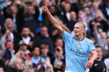 "Devenir ridicule" - Les fans de Man City réagissent alors qu'Erling Haaland marque deux fois contre Brighton - 16