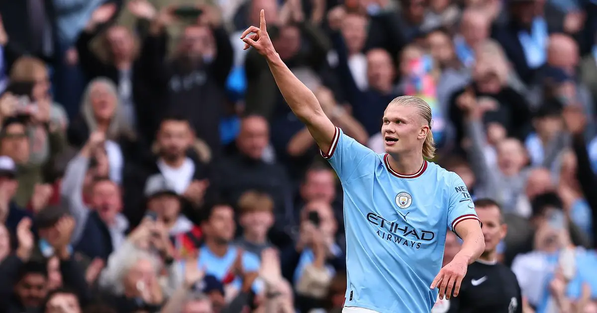 "Devenir ridicule" - Les fans de Man City réagissent alors qu'Erling Haaland marque deux fois contre Brighton - 3