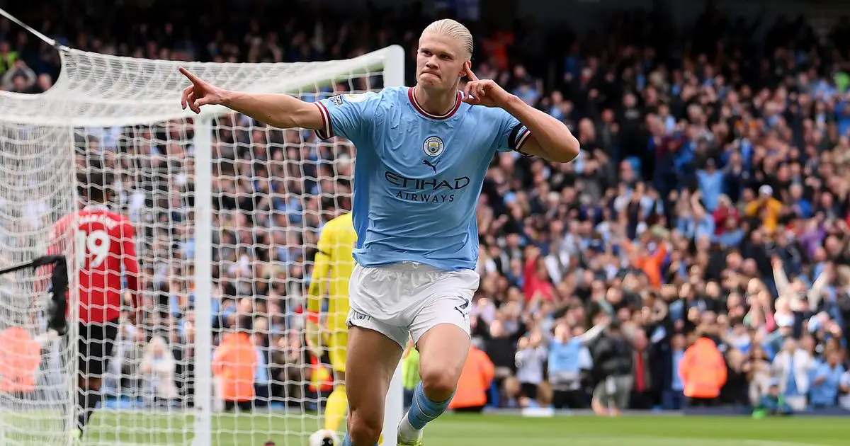 "C'est une machine effrayante" - Les fans de Man City se déchaînent alors qu'Erling Haaland détruit Manchester United 4 "C'est une machine effrayante" - Les fans de Man City se déchaînent alors qu'Erling Haaland détruit Manchester United - 3