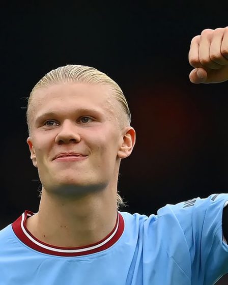 Michael Owen partage la prédiction d'Erling Haaland alors que le joueur de Man City pose la question à Paul Scholes - 17