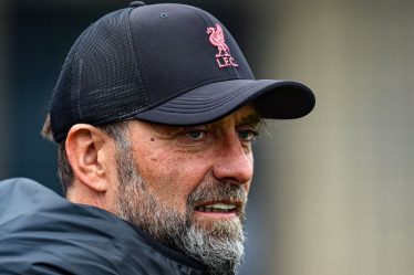 Le manager de Liverpool, Jurgen Klopp, affirme que "personne ne peut rivaliser" avec Man City - 18