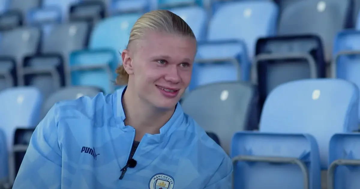 L'attaquant de Man City, Erling Haaland, fait le meilleur aveu que j'aie jamais vu à propos de Mario Balotelli 4 L'attaquant de Man City, Erling Haaland, fait le meilleur aveu que j'aie jamais vu à propos de Mario Balotelli - 3