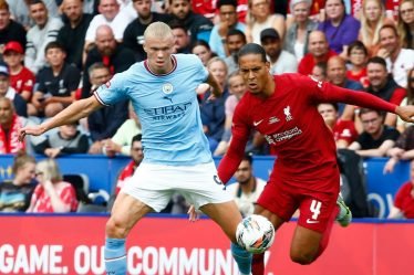 L'icône de Man City fait la prédiction de Virgil van Dijk alors que l'as du Liverpool FC se prépare pour Erling Haaland - 16