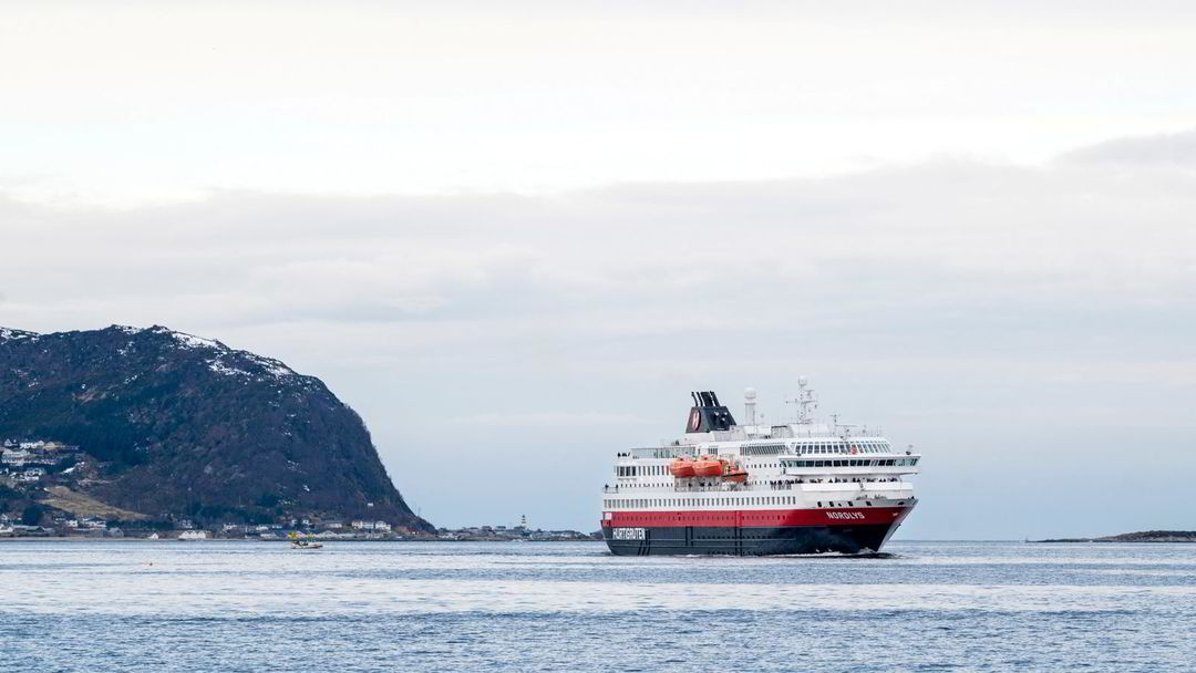 Les bénéfices d'Hurtigruten reprennent de la vitesse - mais l'argent brûle toujours 4 Les bénéfices d'Hurtigruten reprennent de la vitesse - mais l'argent brûle toujours - 3