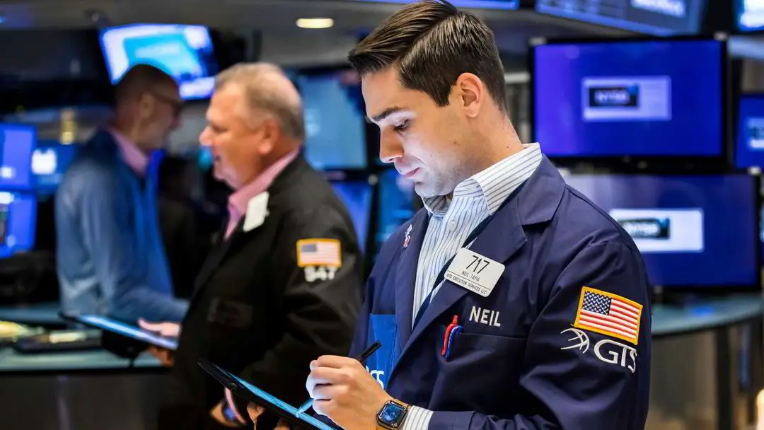 Wall Street a secoué l'effondrement de la crypto - terminé dans le rouge - 3