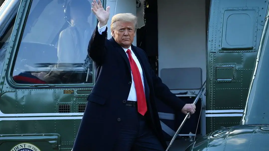 Trump récupère son compte Twitter | DN 4 Trump récupère son compte Twitter | DN - 3