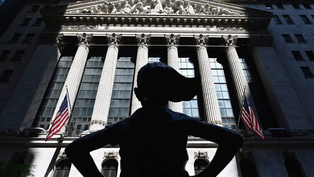 Baisse à Wall Street, mais Meta augmente fortement après l'annonce de licenciements massifs 4 Baisse à Wall Street, mais Meta augmente fortement après l'annonce de licenciements massifs - 3