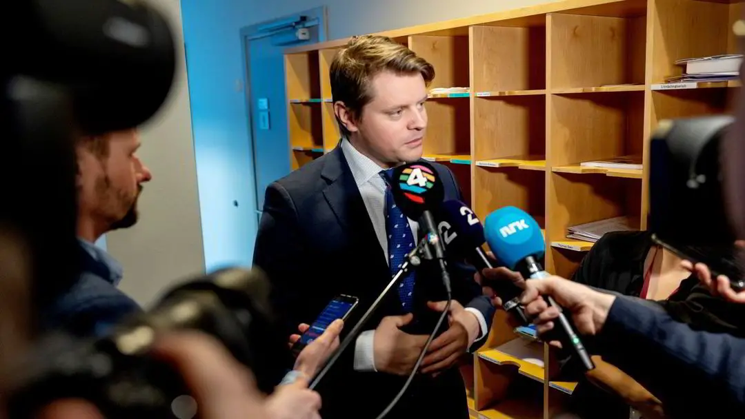 La commission de contrôle et constitutionnelle ouvre un dossier : enquêtera sur la gestion de l'Ukraine par le gouvernement 4 La commission de contrôle et constitutionnelle ouvre un dossier : enquêtera sur la gestion de l'Ukraine par le gouvernement - 3