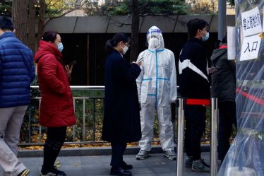 La frustration s'accumule avec une nouvelle vague d'infection : - La Chine se déplace en crabe - 6