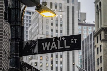 Wall Street baisse légèrement | DN - 18