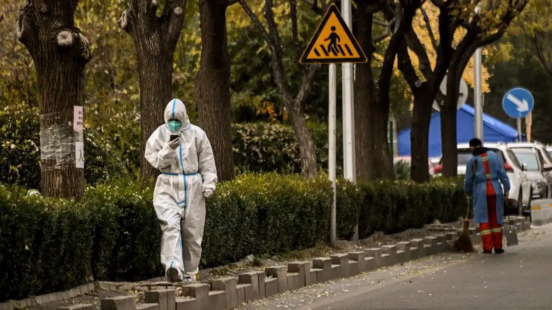 De vastes fermetures menacent la Chine après l'explosion de l'infection 4 De vastes fermetures menacent la Chine après l'explosion de l'infection - 3