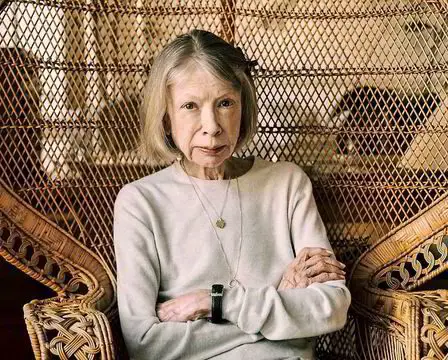 Les biens de l'auteur Joan Didion se sont vendus pour vingt millions de couronnes. 2 Les biens de l'auteur Joan Didion se sont vendus pour vingt millions de couronnes. - 1