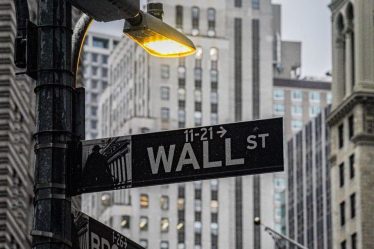 Début de semaine mitigé pour Wall Street - 20