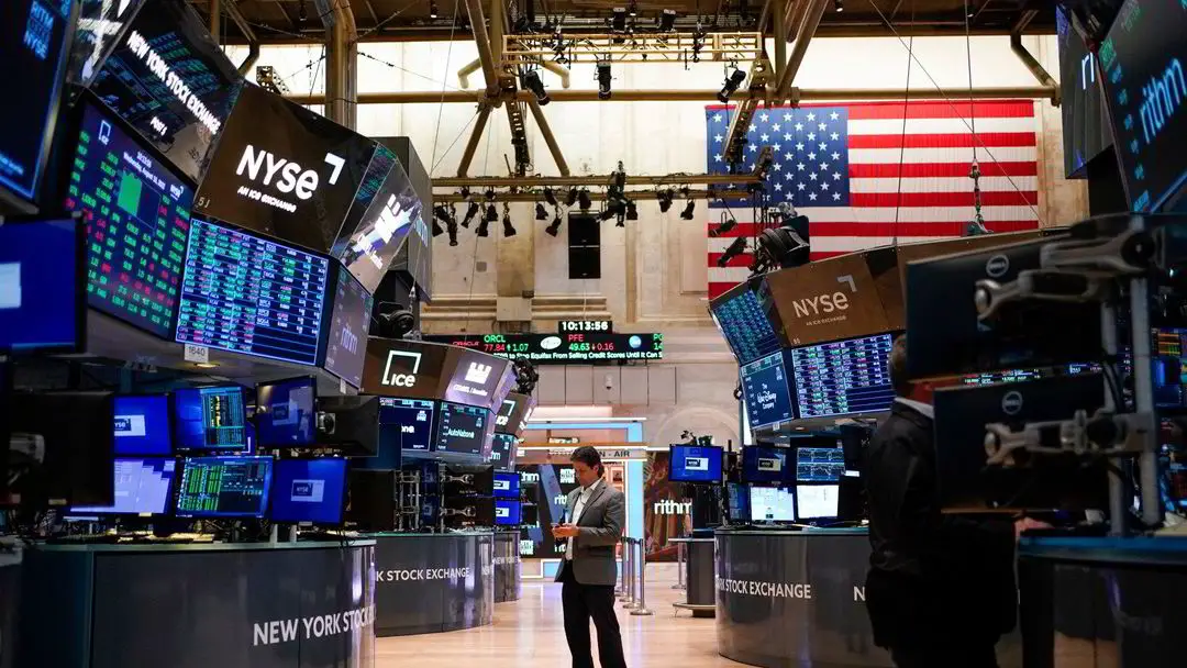 Wall Street monte prudemment depuis le début - 3