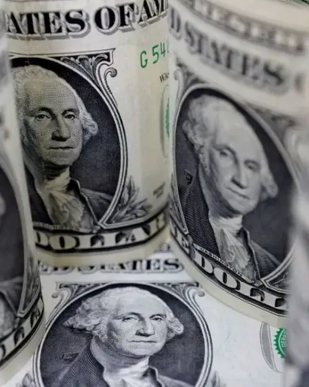 Le dollar s'affaiblit fortement après les chiffres de l'inflation - est devenu 22 cents moins cher en quelques secondes - 7