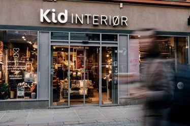 Kid a réduit de plus de moitié son bénéfice avant impôt au troisième trimestre - verse un dividende d'un peu plus de 100 millions de NOK - 20