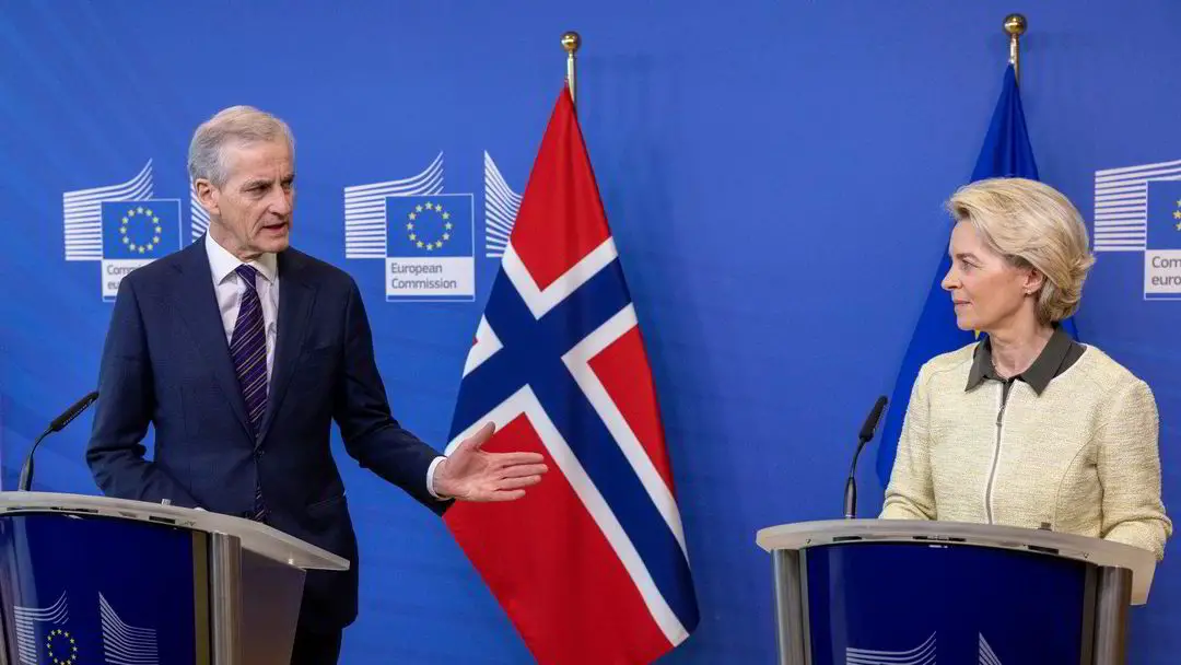 Risque norvégien avec l'amitié européenne 4 Risque norvégien avec l'amitié européenne - 3