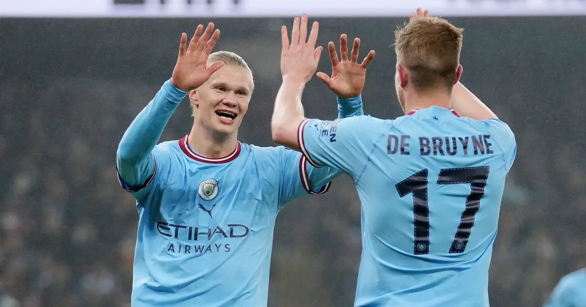 Kevin De Bruyne prédit que l'attaquant de Man City, Erling Haaland, marquera 800 buts en carrière - 3