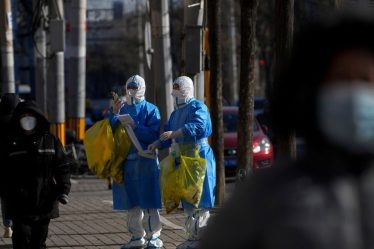 La Chine assouplit les mesures de contrôle des infections : - Les autorités ont perdu au moins un an - 18