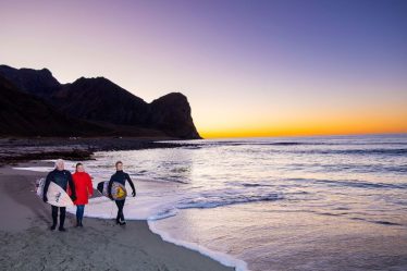 A transformé l'entreprise familiale en une boutique de plusieurs millions de dollars : - Le surf est ce pour quoi nous vivons et ce qui nous passionne - 40