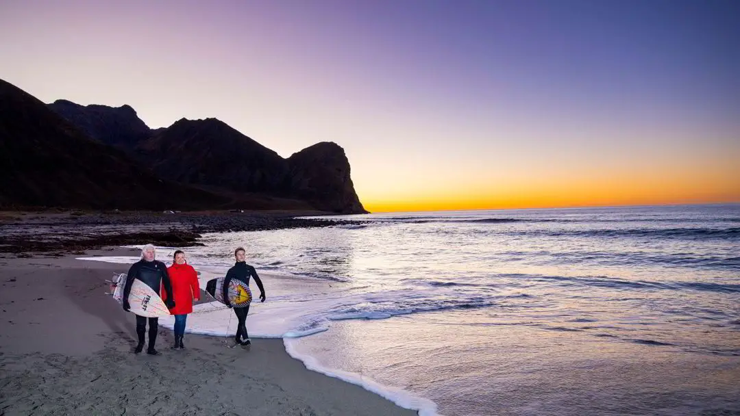 A transformé l'entreprise familiale en une boutique de plusieurs millions de dollars : - Le surf est ce pour quoi nous vivons et ce qui nous passionne 4 A transformé l'entreprise familiale en une boutique de plusieurs millions de dollars : - Le surf est ce pour quoi nous vivons et ce qui nous passionne - 3