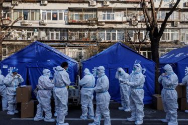 Attendez-vous au chaos et aux vagues d'infection en Chine cet hiver : - Frappera tout le pays presque en même temps - 16