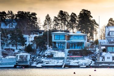 Un investisseur immobilier a acheté la maison de luxe de Christian Saure à Snarøya pour 110 millions de NOK - 18