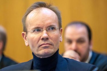 L'un des plus gros cas de fraude en Allemagne commence la semaine prochaine - 16
