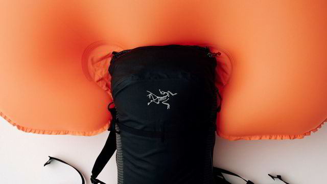 Ortovox et Arcteryx s'associent pour un sac ballon Litric pour les skieurs - 3