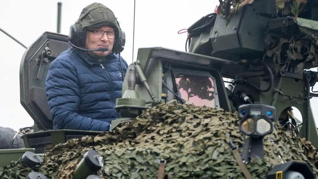 Nécessité d'une réforme de la confiance dans les forces armées - 3