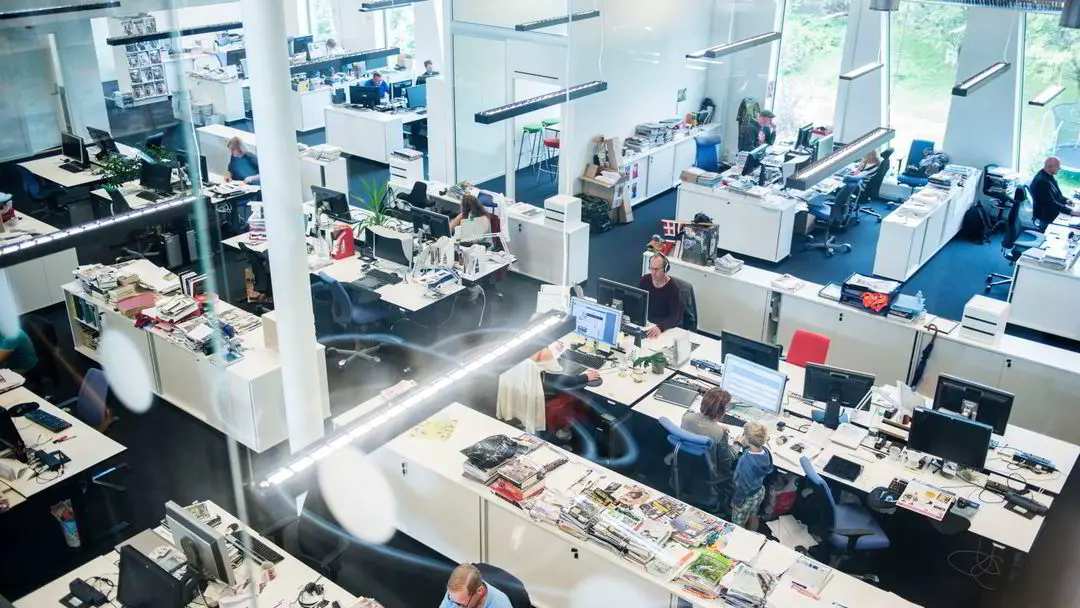 Insuffisant sur le paysage de bureau | DN 4 Insuffisant sur le paysage de bureau | DN - 3