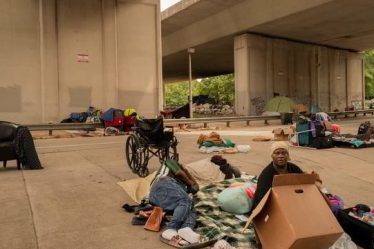 Lorsque la plus grande économie du monde s'effondre, les plus pauvres sont les plus durement touchés - 16