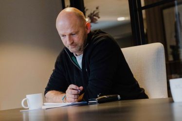 Un entrepreneur devait 26 millions à un milliardaire agricole - sauvé de la faillite à la dernière seconde - 6