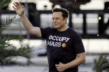Elon Musk n'était certainement pas Dieu après tout - 18