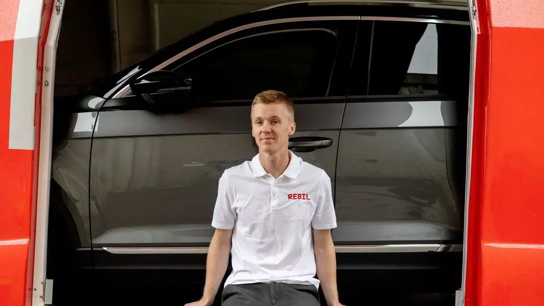 Le concessionnaire de voitures d'occasion suit les nouvelles choc de Tesla : - Nous avons déjà commencé à réduire les prix - 3