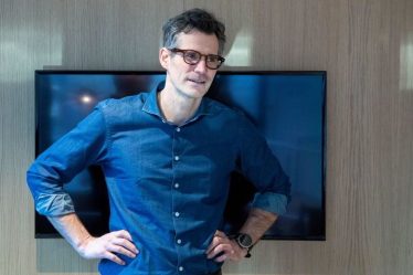 Alexander Woxen quitte son poste de PDG de Huddly après un an : - Il est naturel de réfléchir à la voie à suivre - 18