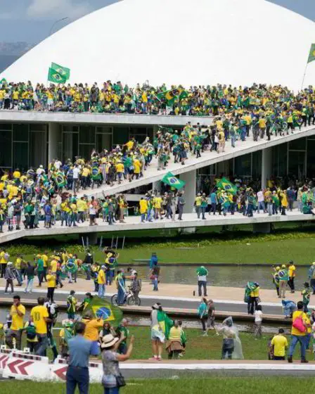 Les partisans de Bolsonaro ont pris d'assaut le Congrès, la Cour suprême et le palais présidentiel du Brésil - 7