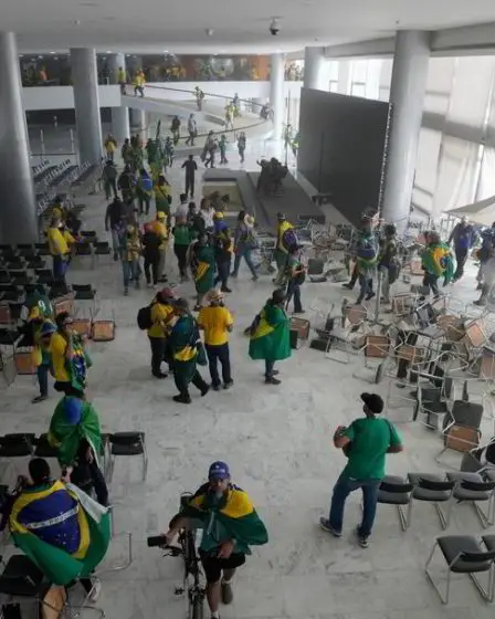 Les partisans de Bolsonaro ont pris d'assaut le Congrès, la Cour suprême et le palais présidentiel du Brésil - 23