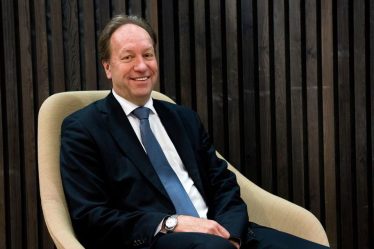 Hans Henrik Scheel quitte son poste de conseiller financier - 18