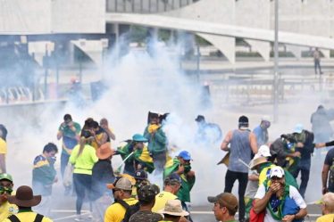 Les partisans de Bolsonaro prennent d'assaut le bâtiment du Congrès à Brasilia - 16