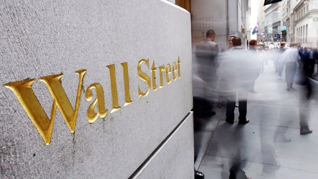 L'optimisme a rapidement disparu de Wall Street: Tesla a fortement chuté après des chiffres de décembre décevants 4 L'optimisme a rapidement disparu de Wall Street: Tesla a fortement chuté après des chiffres de décembre décevants - 3
