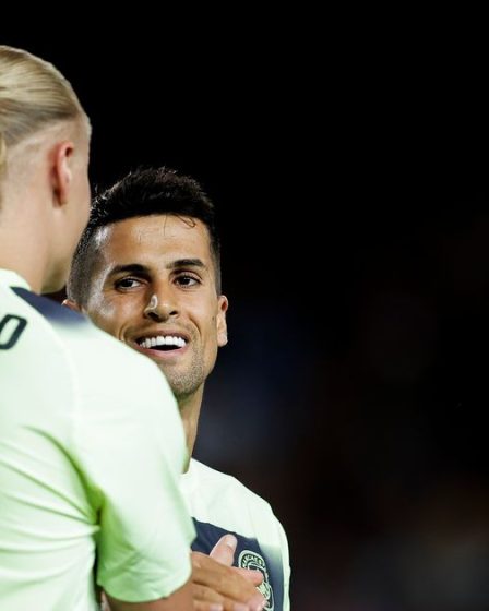Man City prend la décision de Joao Cancelo alors que Sergio Aguero envoie un avertissement - 33