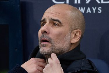 Pep Guardiola présente ses excuses à Steven Gerrard alors que Man City partage le point sur la blessure d'Erling Haaland - 20