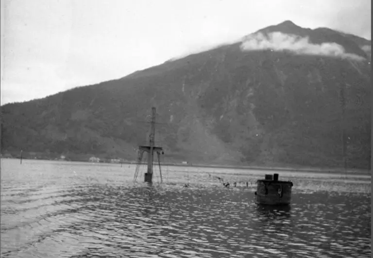 Navire coulé à l'extérieur de Narvik en avril 1940.