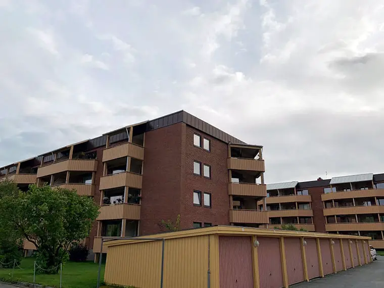 Les allocations de logement en Norvège expliquées 32 Appartements à Øya, une partie de Trondheim, Norvège. Exploités en tant que borettslag, une coopérative de logement norvégienne.